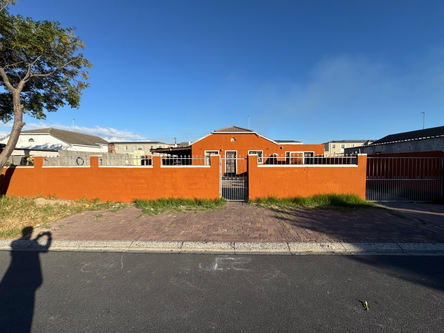5 Bedroom Property for Sale in Forest Glade Western Cape